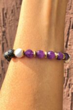 Amethyst-Beads-Crown-Chakra-Bracelet-Shikhazuri