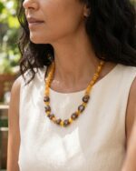 Amber Necklace Day Look Shikhazuri