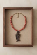 Kifi necklace home framed Shikhazuri